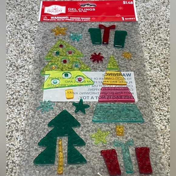 NEW HOLIDAY TIME Christmas Gel Clings (3 Pack of Assorted Designs) - Picture 4 of 6